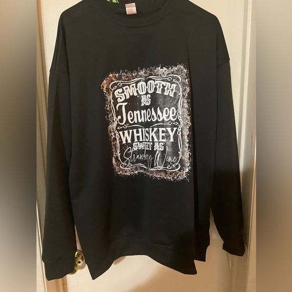 Tops - Black Graphic Men's Sweater